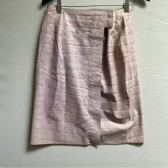 Danier Leather Crocodile Embossed Wrap Skirt Sz 12 - Picture 1 of 11